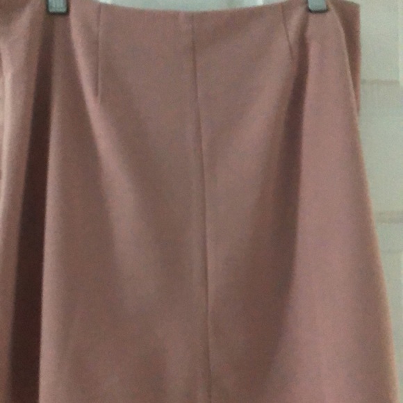 Pretty Mini skirt - Picture 2 of 2